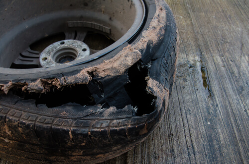 Tips-for-Spotting-Tire-Defects