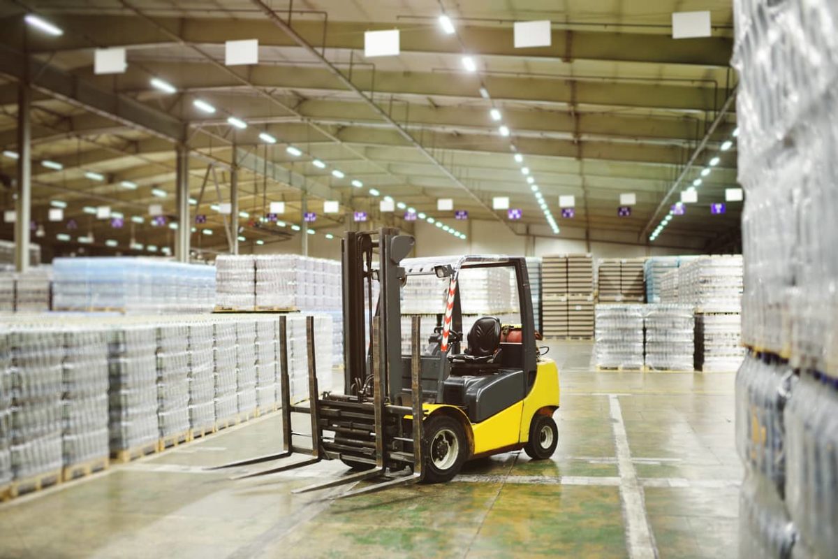 forklift that wasn't inspected for defects sits in a warehouse.