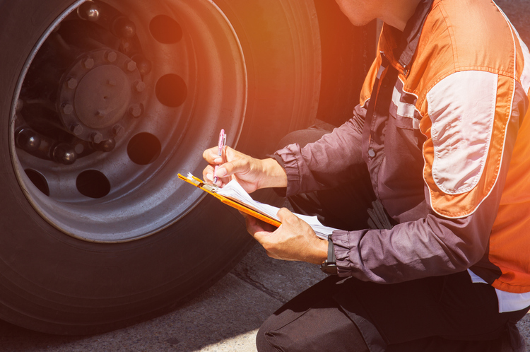 truck tire blowout accident